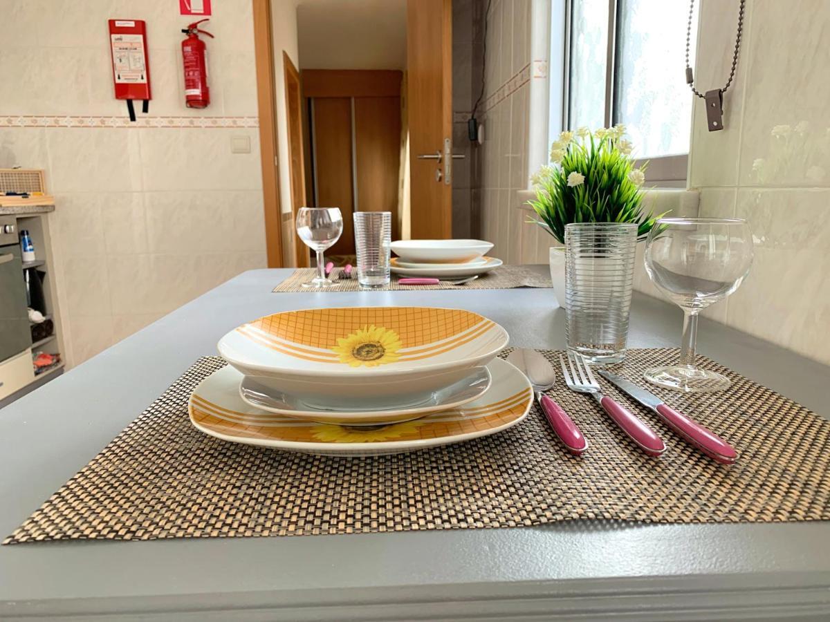 Duarte Houses - Casa T1 - Com Vista Mar Назаре Екстериор снимка